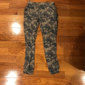 camo joggers